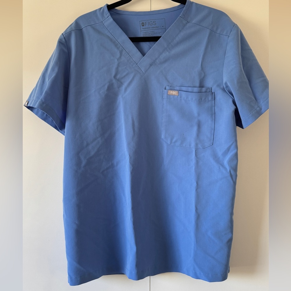 Figs Men's Technical Collection V-Neck in Light Blue